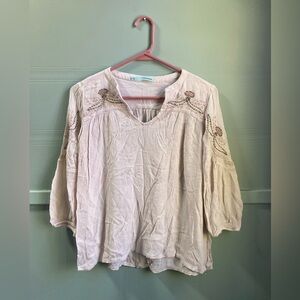 Maurices Light Pink Embroidered Blouse Women’s Small